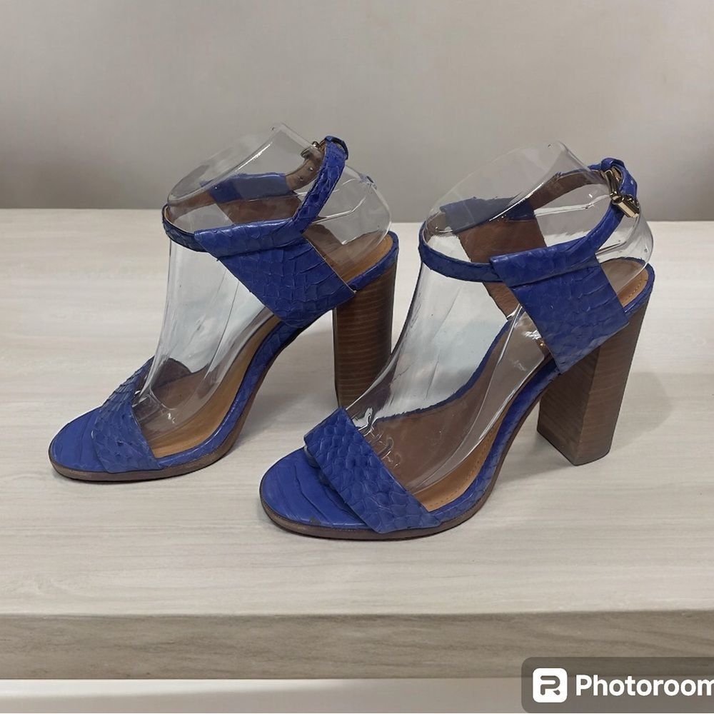 Coach Periwinkle Ankle, Strap Python Leather, Wed… - image 1